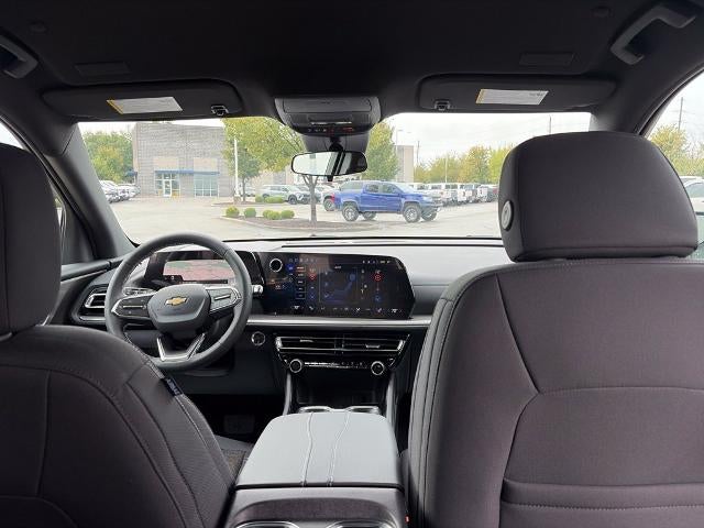 2027 Chevrolet Traverse LT w/2LT