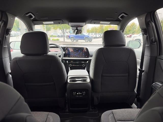 2027 Chevrolet Traverse LT w/2LT