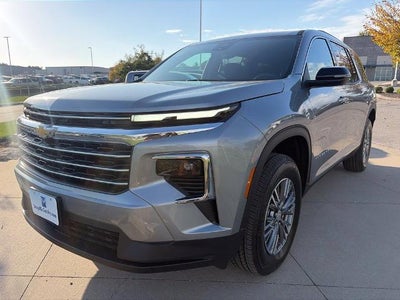 2027 Chevrolet Traverse LT w/2LT