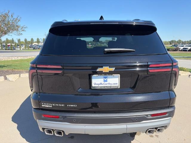 2027 Chevrolet Traverse LT w/2LT