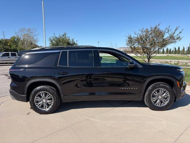 2027 Chevrolet Traverse LT w/2LT