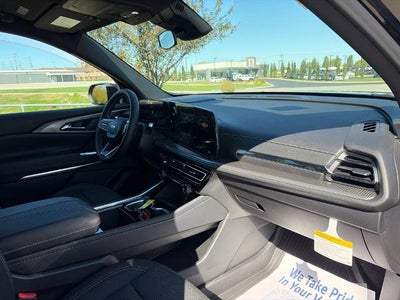 2027 Chevrolet Traverse LT w/2LT