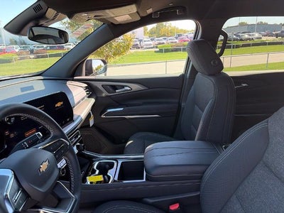 2027 Chevrolet Traverse LT w/2LT