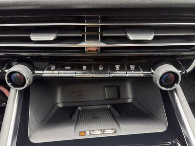 2027 Chevrolet Traverse LT w/2LT