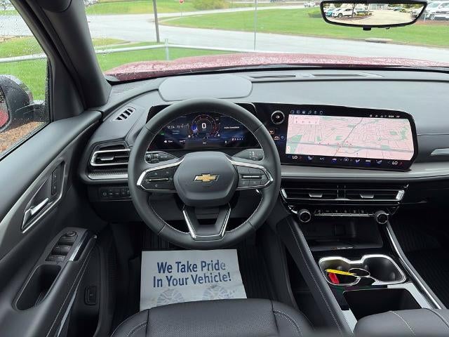 2027 Chevrolet Traverse LT w/2LT