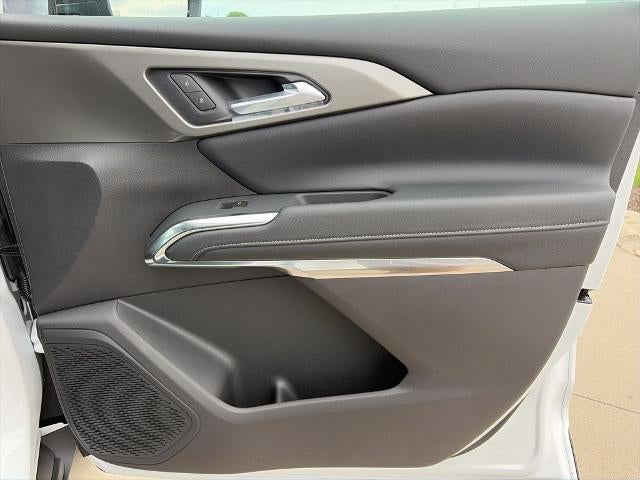 2026 Chevrolet Traverse LT w/2LT