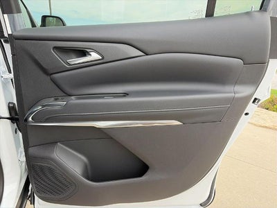 2026 Chevrolet Traverse LT w/2LT