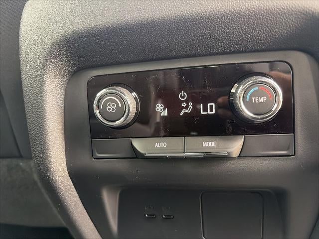 2026 Chevrolet Traverse LT w/2LT