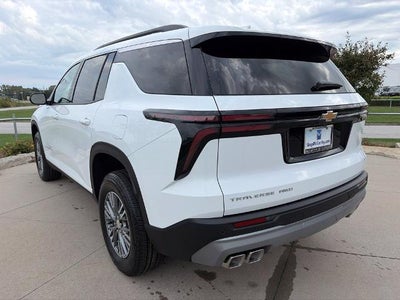 2027 Chevrolet Traverse LT w/2LT
