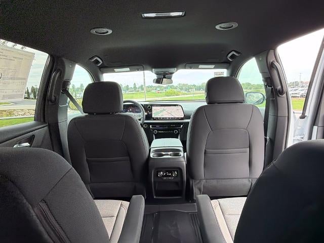 2027 Chevrolet Traverse LT w/2LT