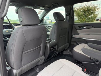 2027 Chevrolet Traverse LT w/2LT