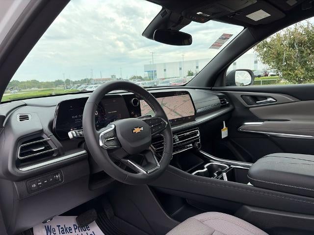 2027 Chevrolet Traverse LT w/2LT