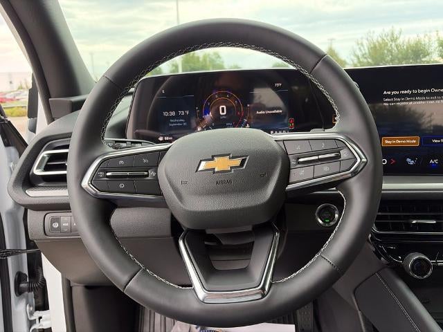 2027 Chevrolet Traverse LT w/2LT