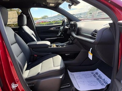 2027 Chevrolet Traverse LT w/2LT
