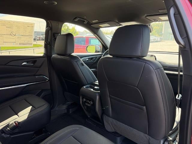 2027 Chevrolet Traverse LT w/2LT