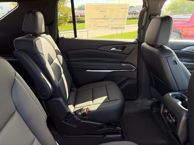 2027 Chevrolet Traverse LT w/2LT