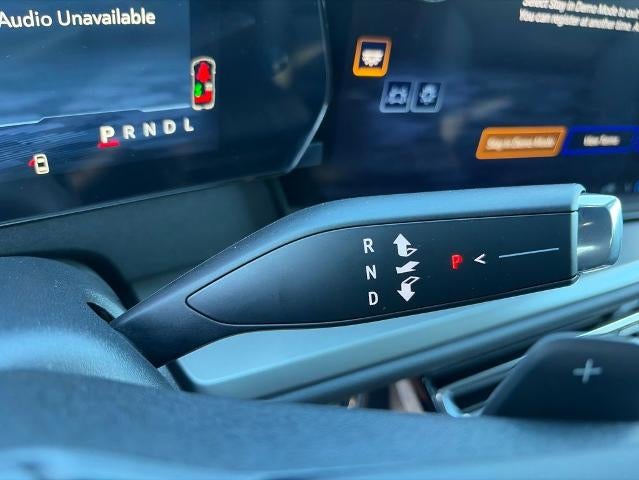 2026 Chevrolet Traverse LT w/2LT