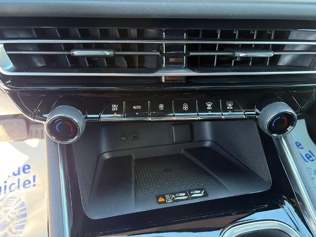 2026 Chevrolet Traverse LT w/2LT