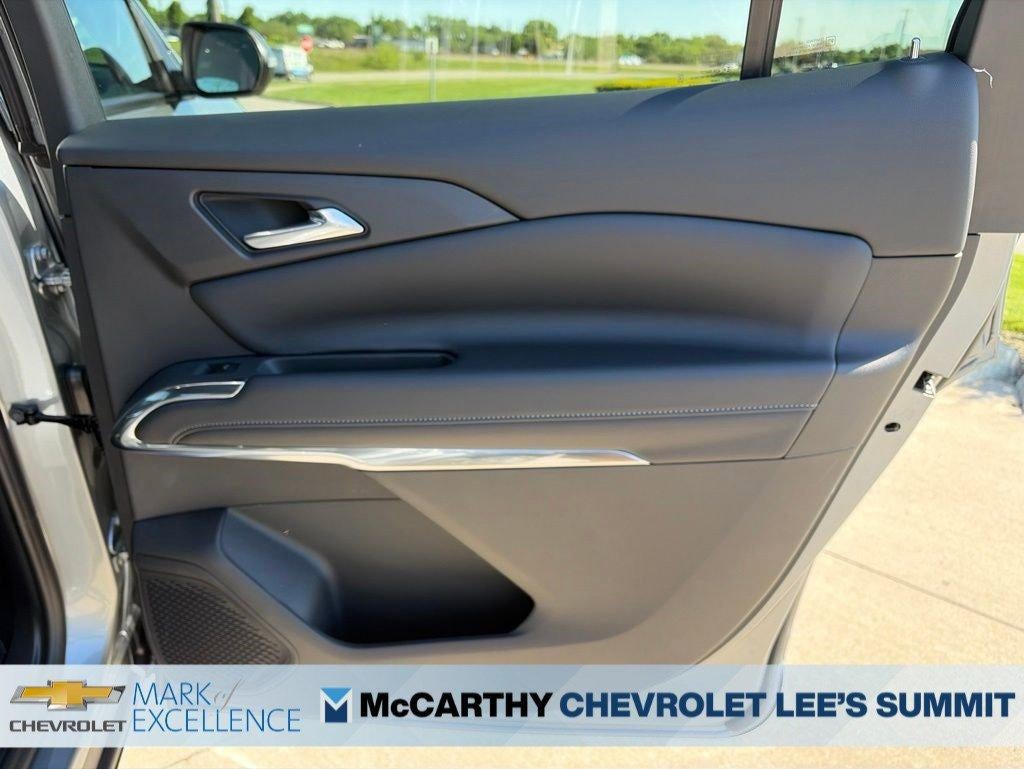 2026 Chevrolet Traverse LT w/2LT