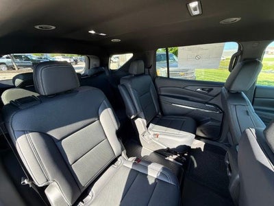 2026 Chevrolet Traverse LT w/2LT