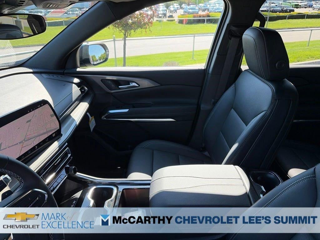 2026 Chevrolet Traverse LT w/2LT