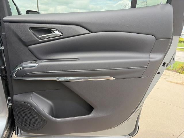 2026 Chevrolet Traverse LT w/2LT