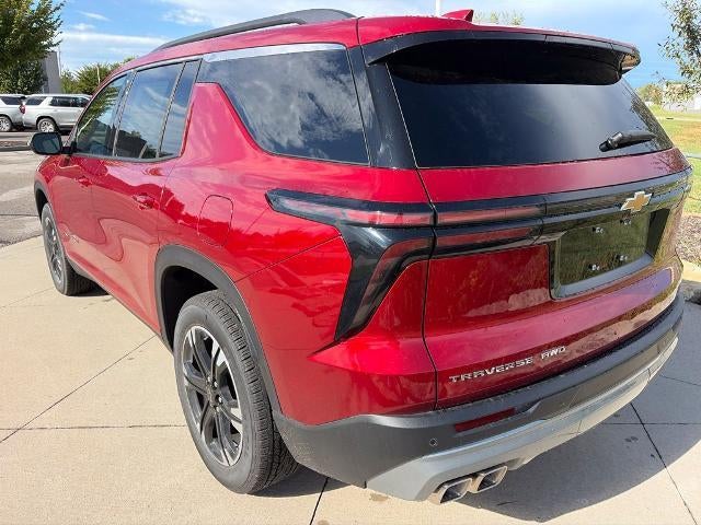2027 Chevrolet Traverse LT w/2LT