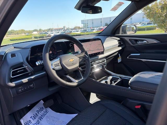 2027 Chevrolet Traverse LT w/2LT