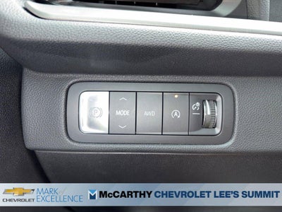 2025 Chevrolet Traverse LT w/2LT