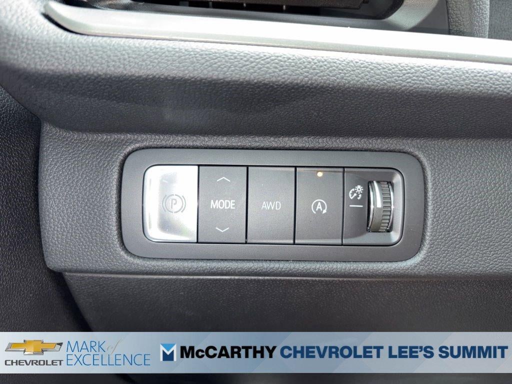 2025 Chevrolet Traverse LT w/2LT