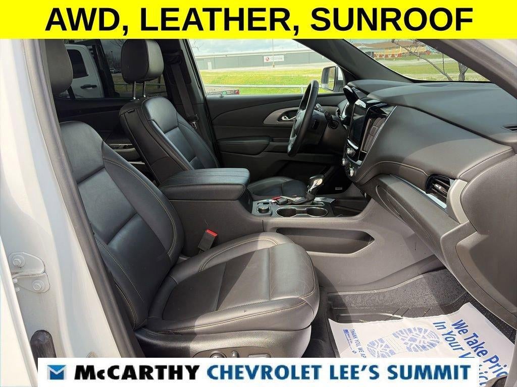 2022 Chevrolet Traverse LT Leather