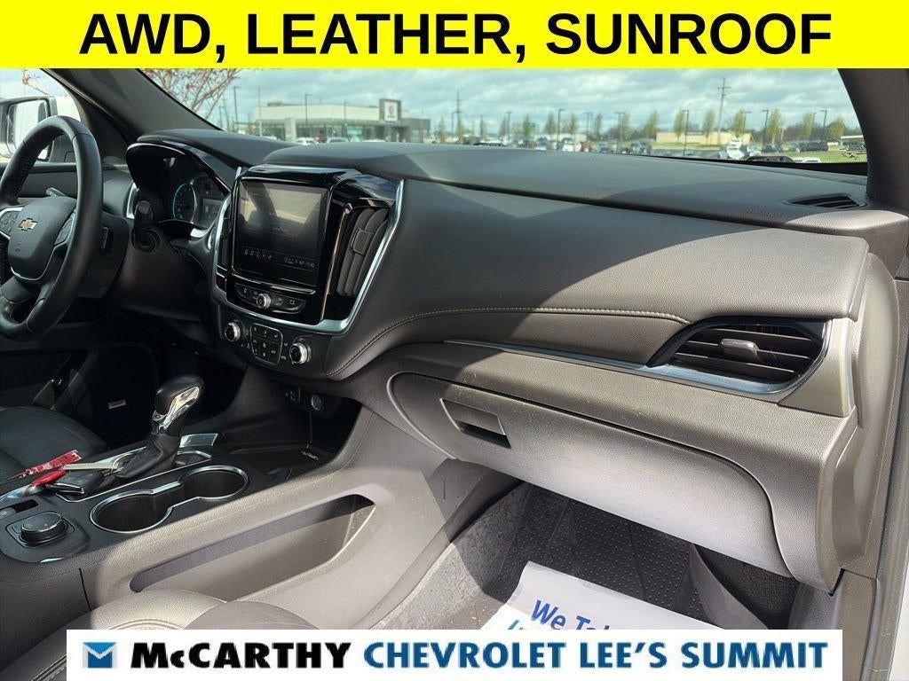 2022 Chevrolet Traverse LT Leather
