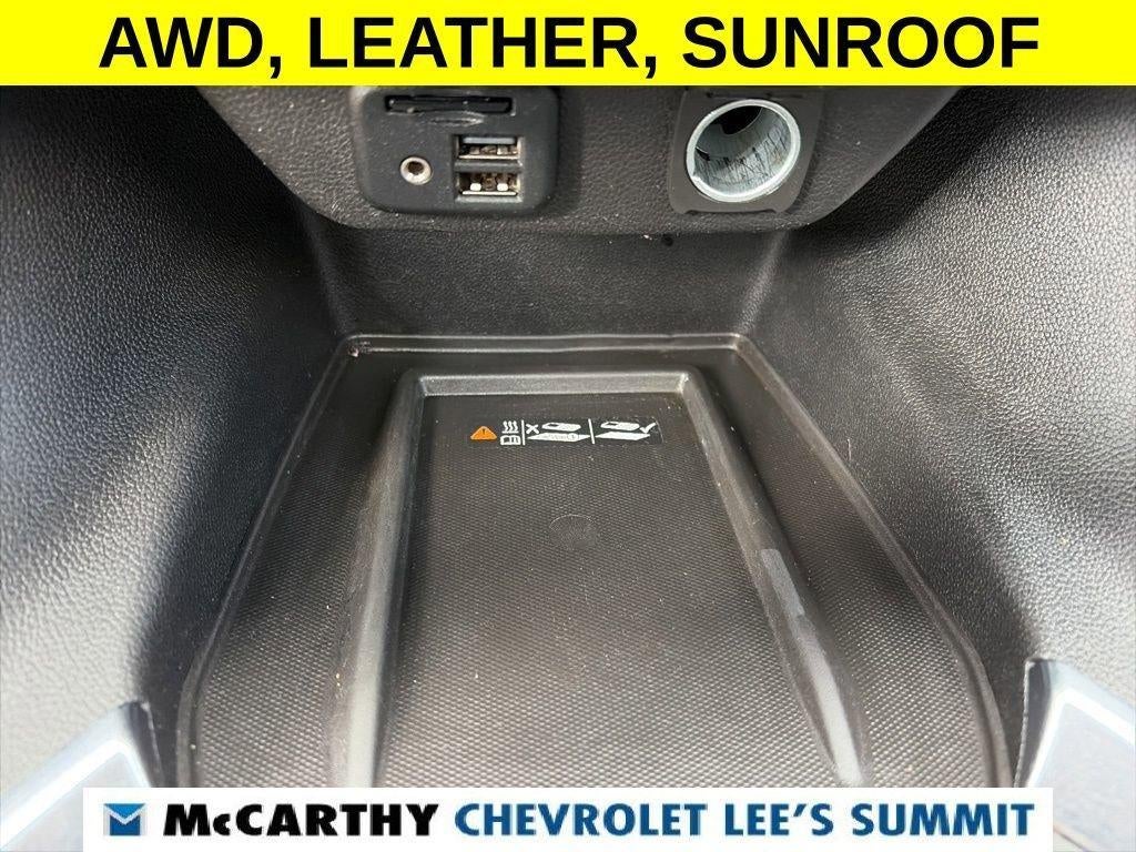 2022 Chevrolet Traverse LT Leather