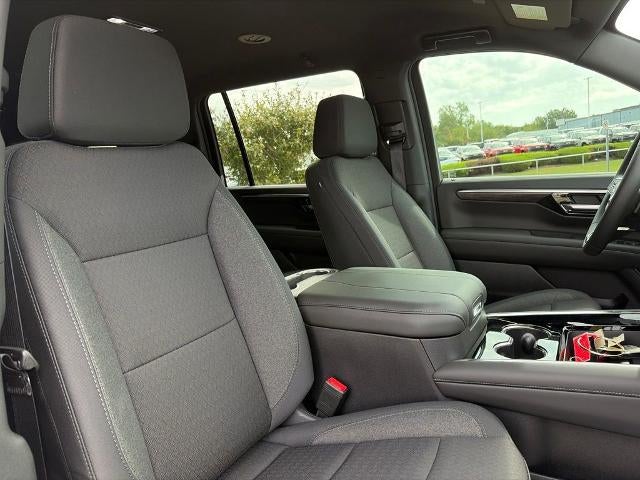 2026 Chevrolet Suburban 4WD LS