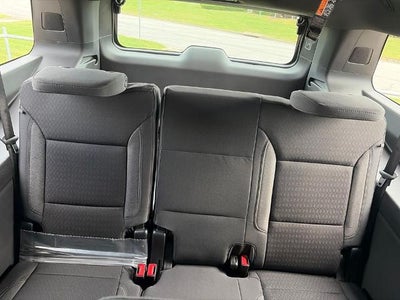 2026 Chevrolet Suburban 4WD LS