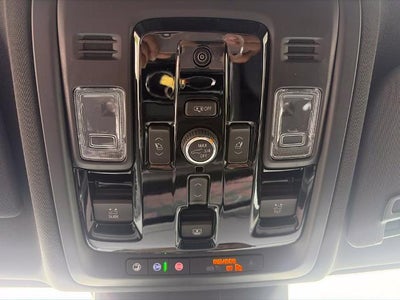 2027 Chevrolet Suburban 4WD Z71
