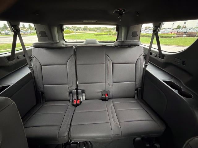 2027 Chevrolet Suburban 4WD Z71