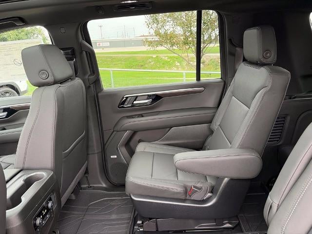 2027 Chevrolet Suburban 4WD Z71