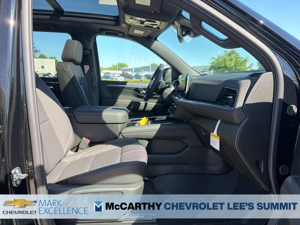 2026 Chevrolet Suburban 4WD RST