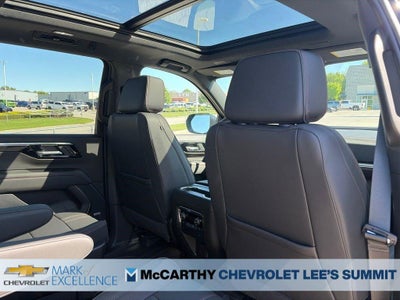 2026 Chevrolet Suburban 4WD RST