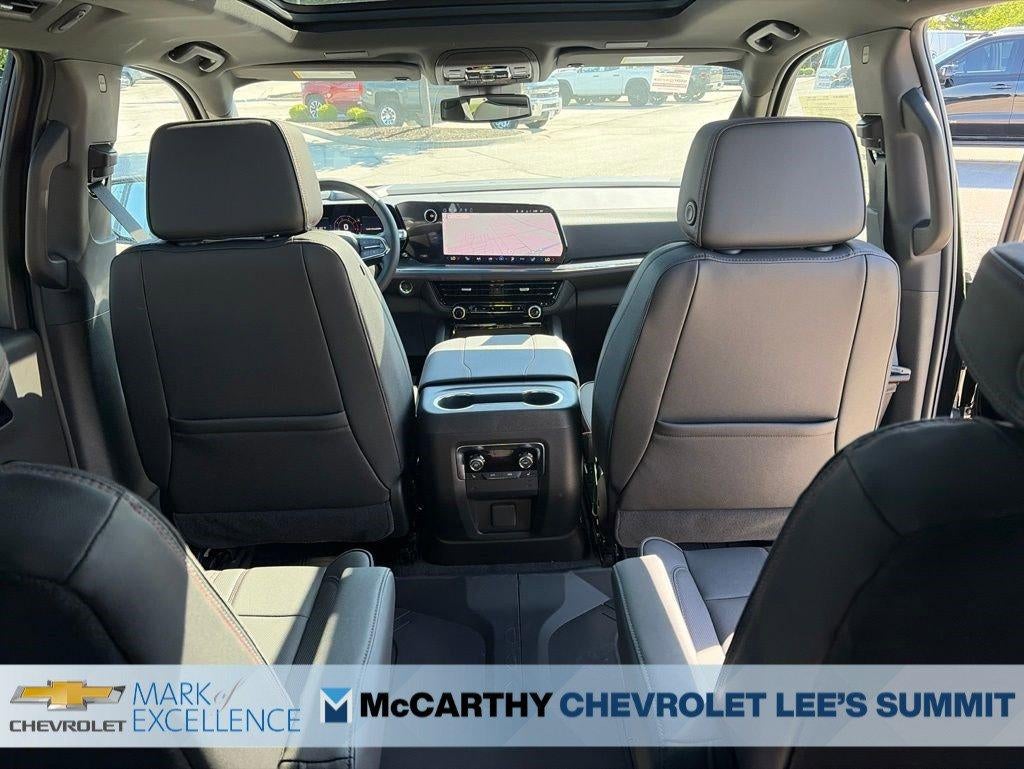 2026 Chevrolet Suburban 4WD RST