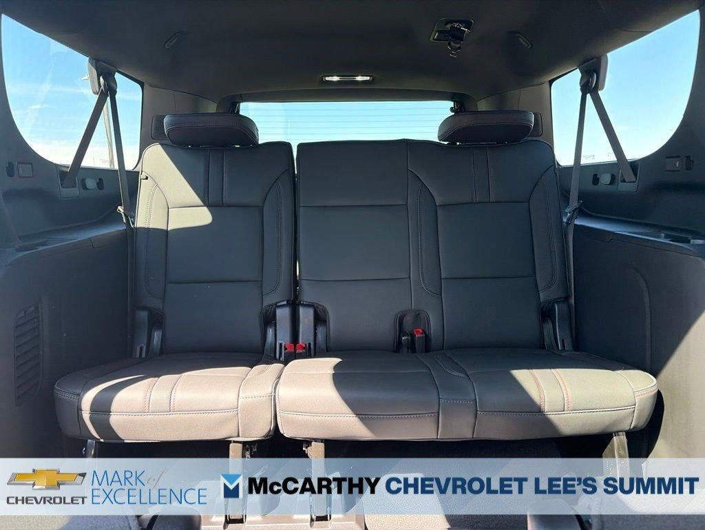 2026 Chevrolet Suburban 4WD RST