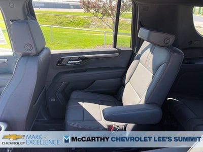 2026 Chevrolet Suburban 4WD RST