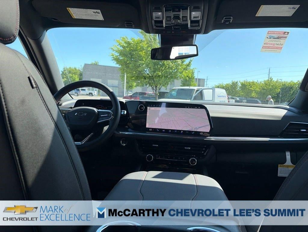 2026 Chevrolet Suburban 4WD RST