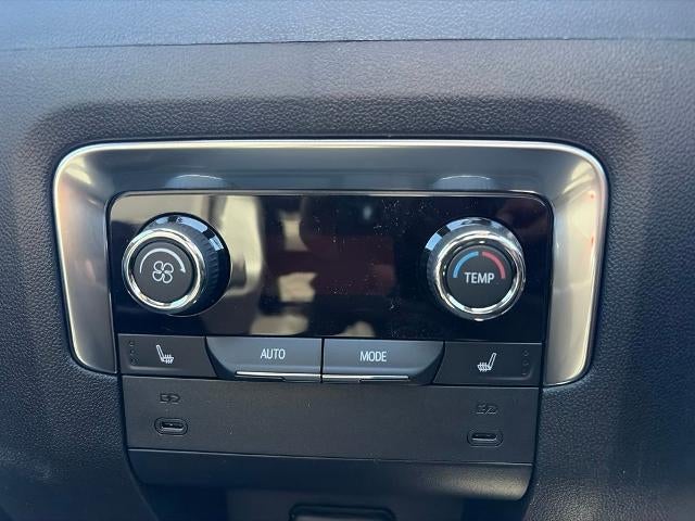 2026 Chevrolet Suburban 4WD RST