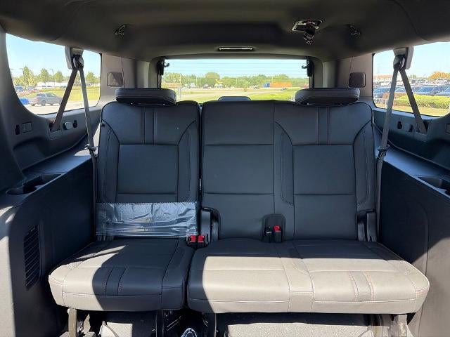 2026 Chevrolet Suburban 4WD RST