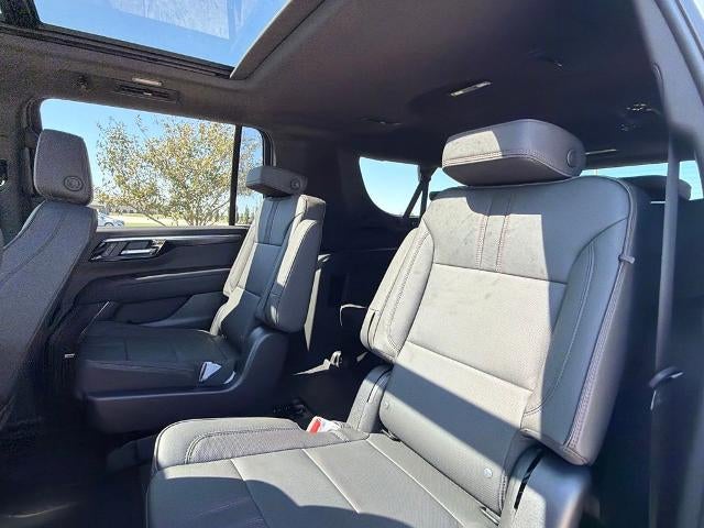 2026 Chevrolet Suburban 4WD RST