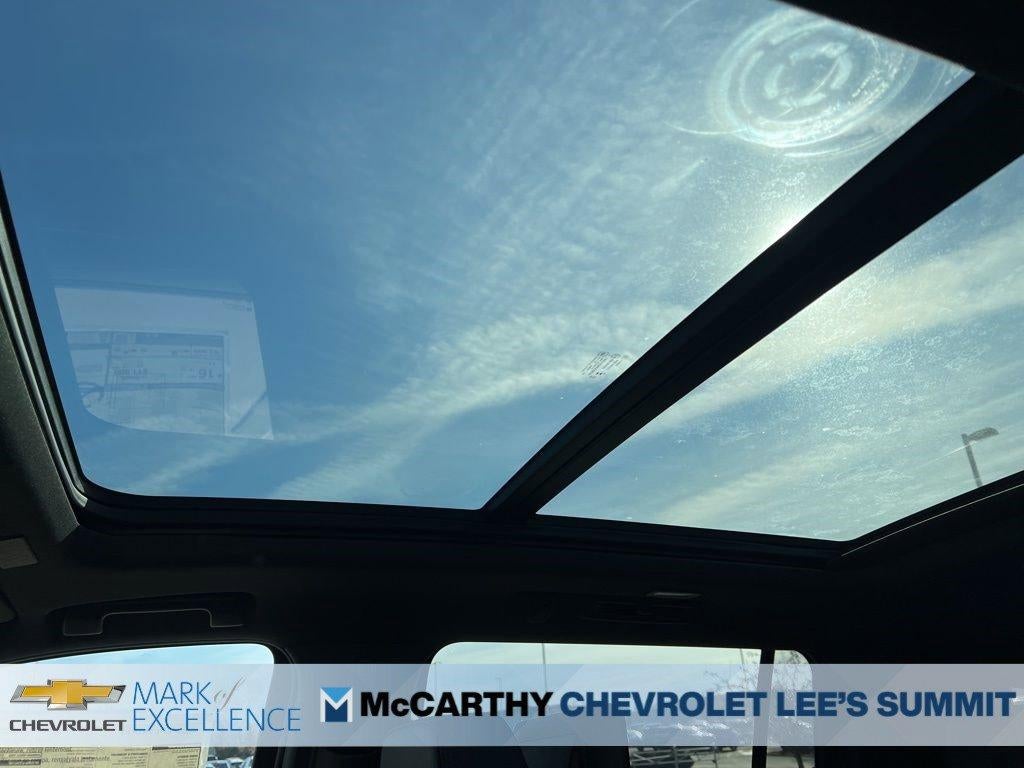 2026 Chevrolet Suburban 4WD RST