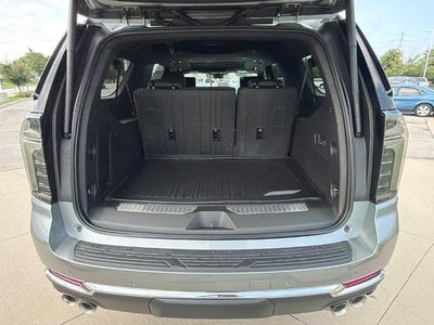 2026 Chevrolet Suburban 4WD Premier
