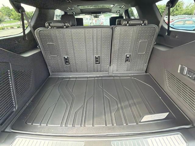 2026 Chevrolet Suburban 4WD Premier